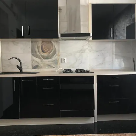 Black&white Ultracentral * Craiova