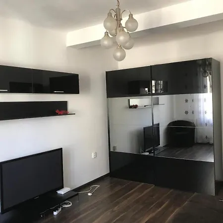Apartment Black&white Ultracentral Craiova