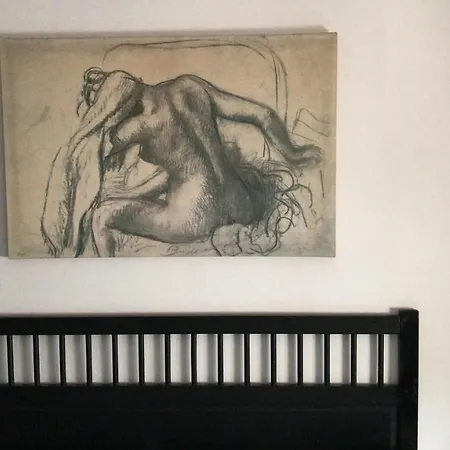 Black&white Ultracentral *