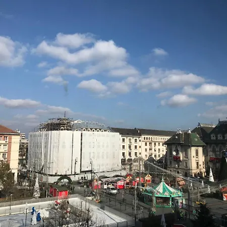 Black&white Ultracentral * Craiova