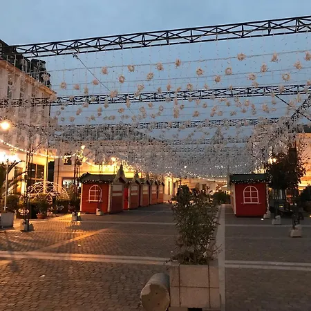 Black&white Ultracentral * Craiova