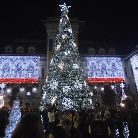 Black&white Ultracentral