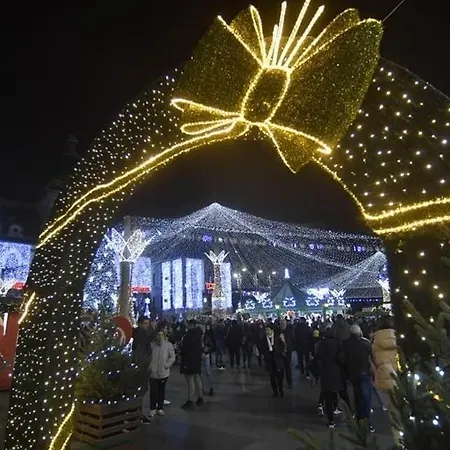 Black&white Ultracentral * Craiova