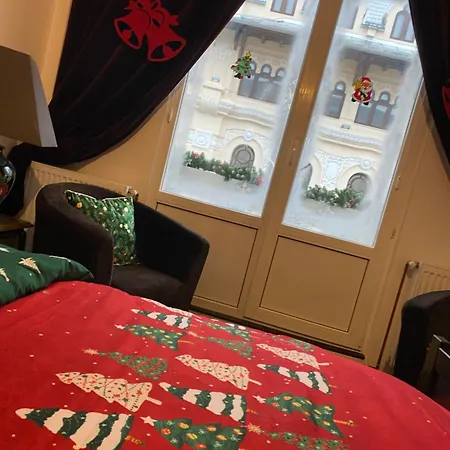 Black&white Ultracentral