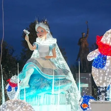 Black&white Ultracentral