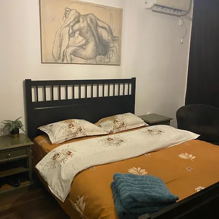 Black&white Ultracentral Apartment *