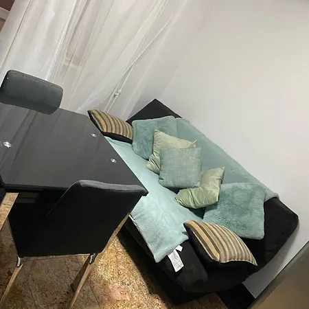 Black&white Ultracentral Apartment Craiova