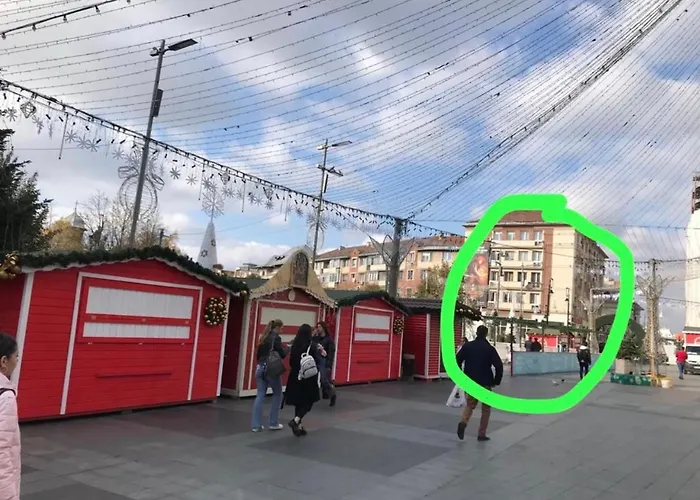 Black&white Ultracentral