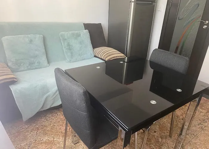 Black&white Ultracentral * Craiova