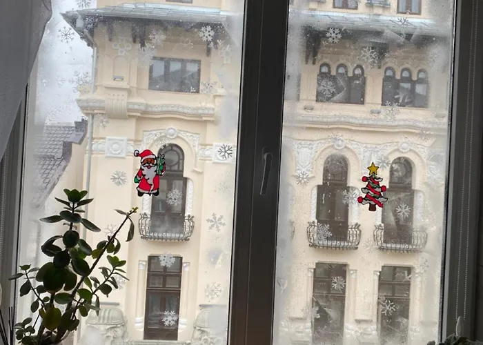 Black&white Ultracentral Daire *