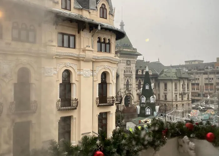 Black&white Ultracentral Daire