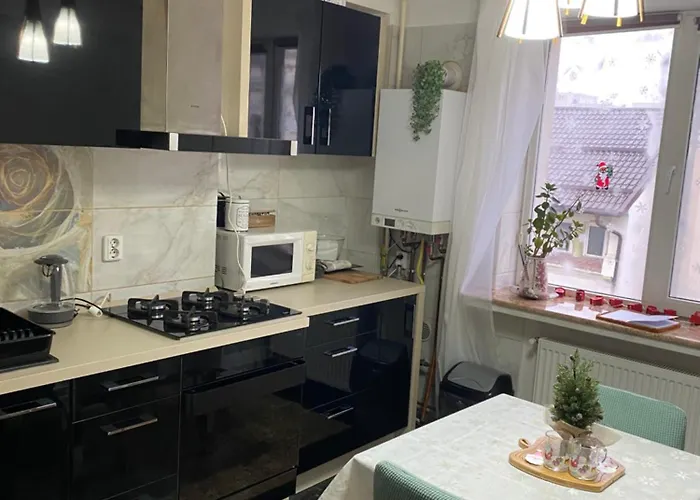 Black&white Ultracentral Daire Craiova