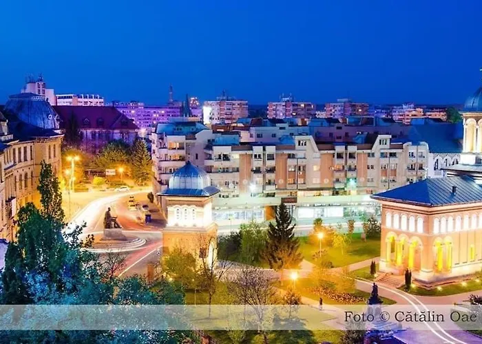 Black&white Ultracentral Daire Craiova